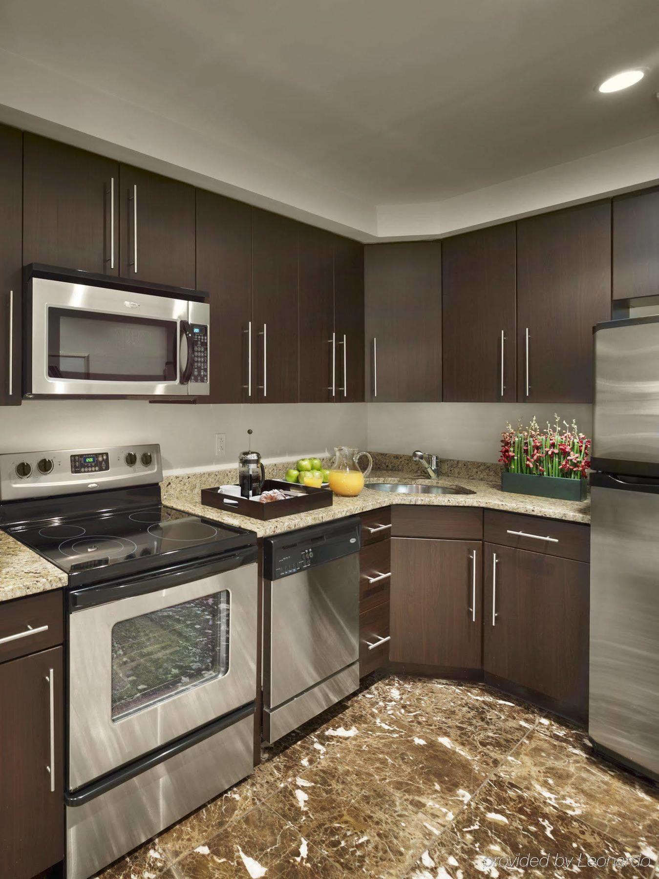 Aka Rittenhouse Square Apart-hotel 4*