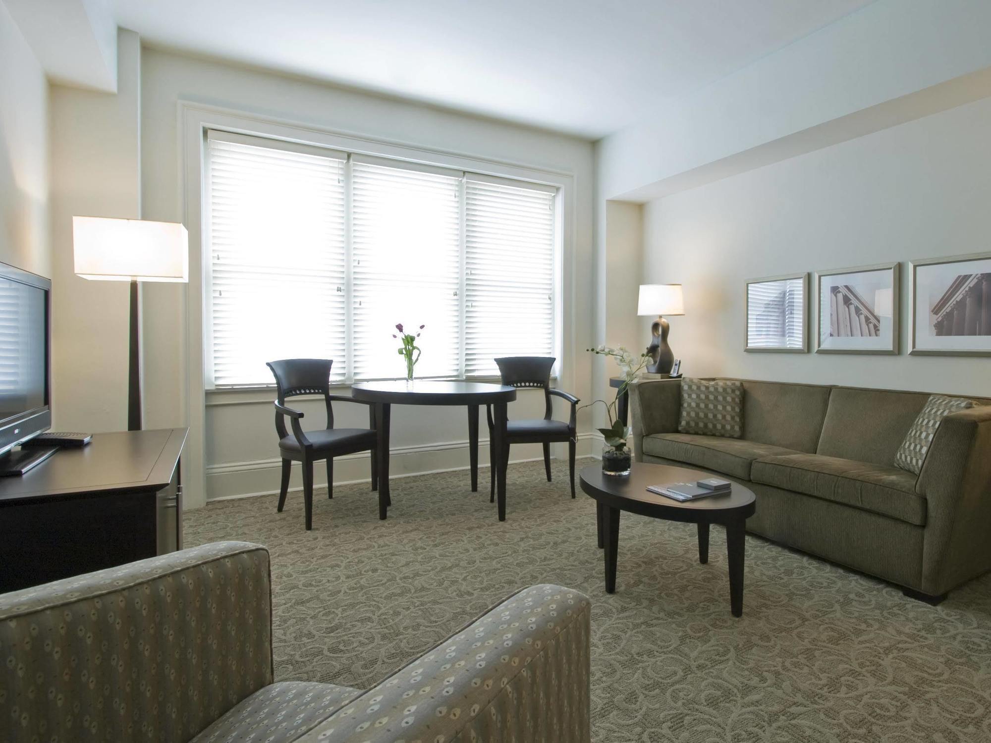 Aka Rittenhouse Square Apart-hotel 4*