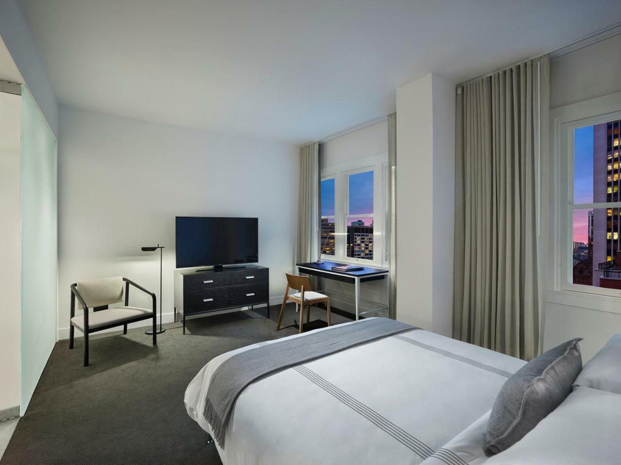 Aka Rittenhouse Square 4*